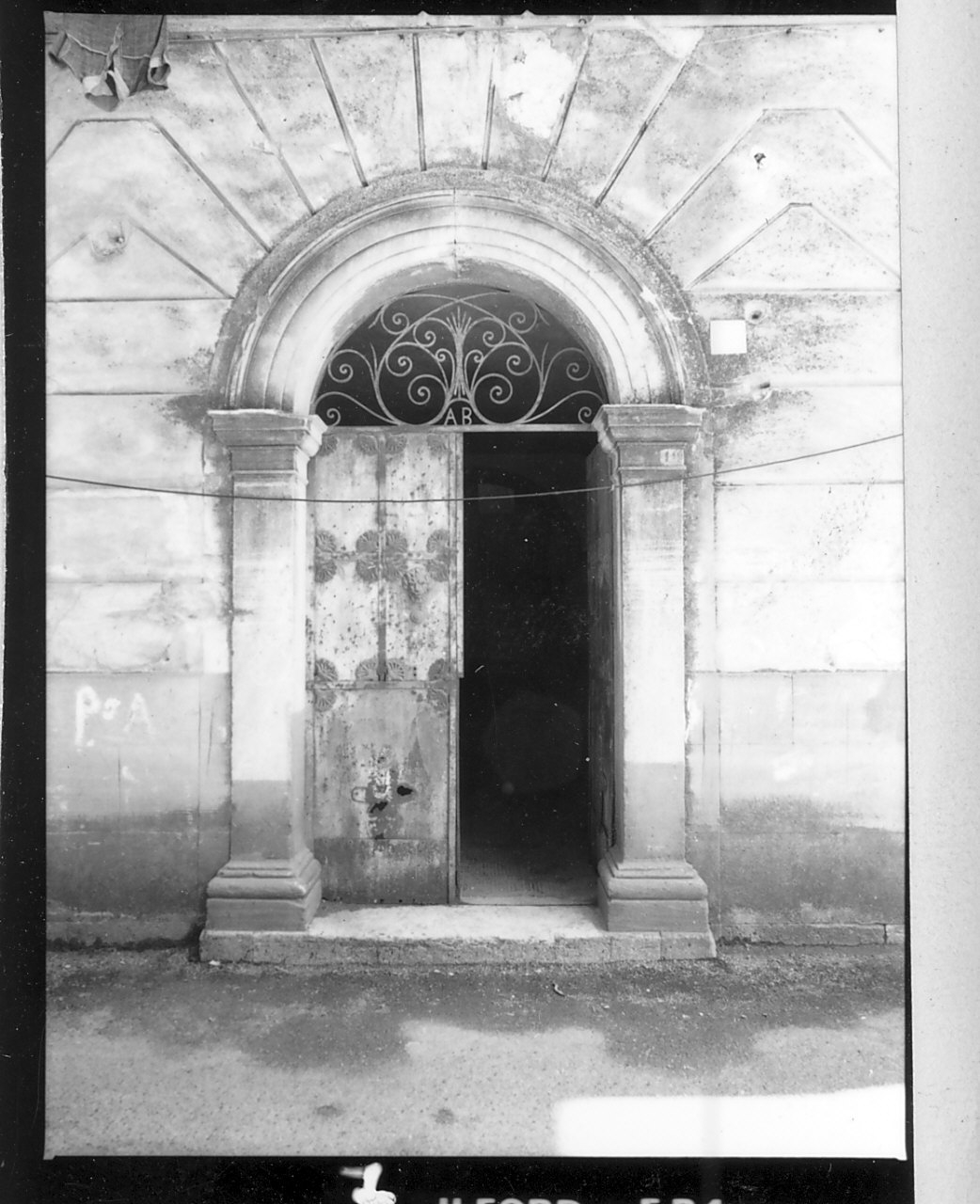 portale - bottega calabrese (seconda metà sec. XIX)