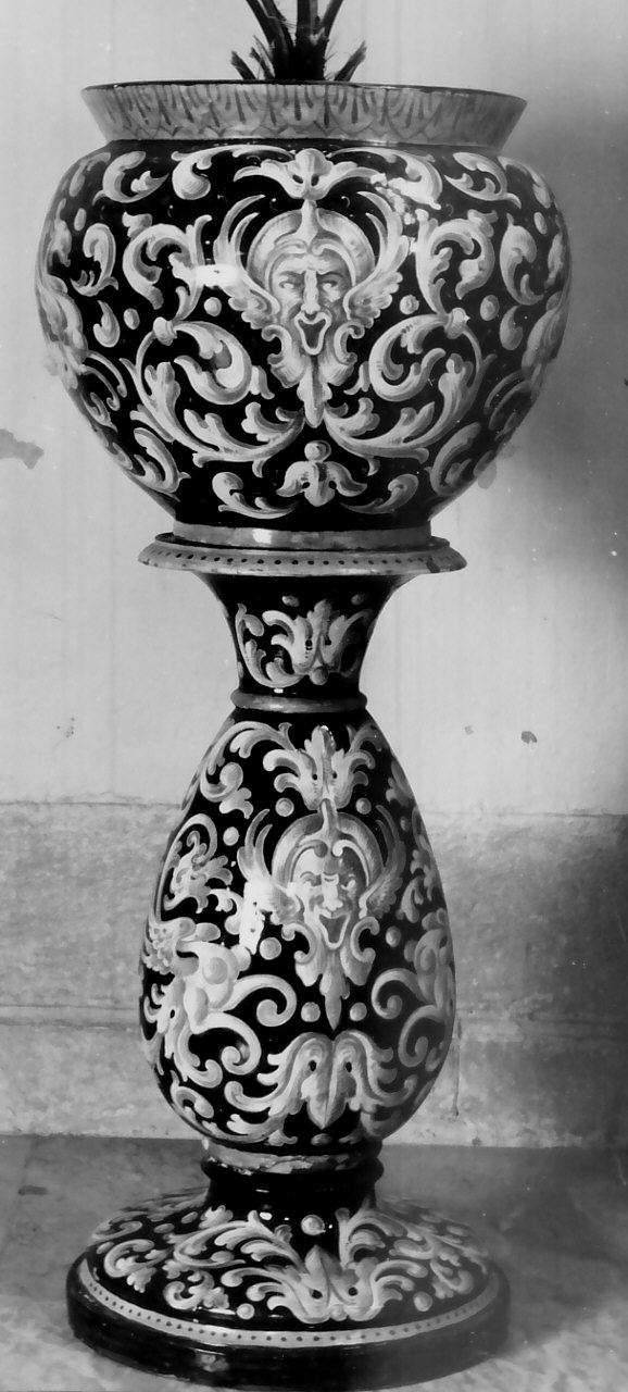 vaso a bulbo - bottega Italia meridionale (sec. XIX)