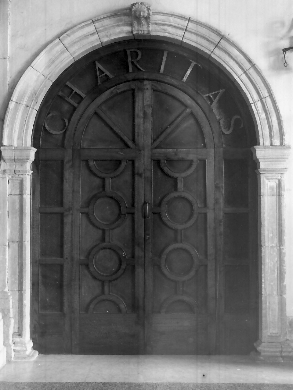 portale - bottega calabrese (sec. XVI)