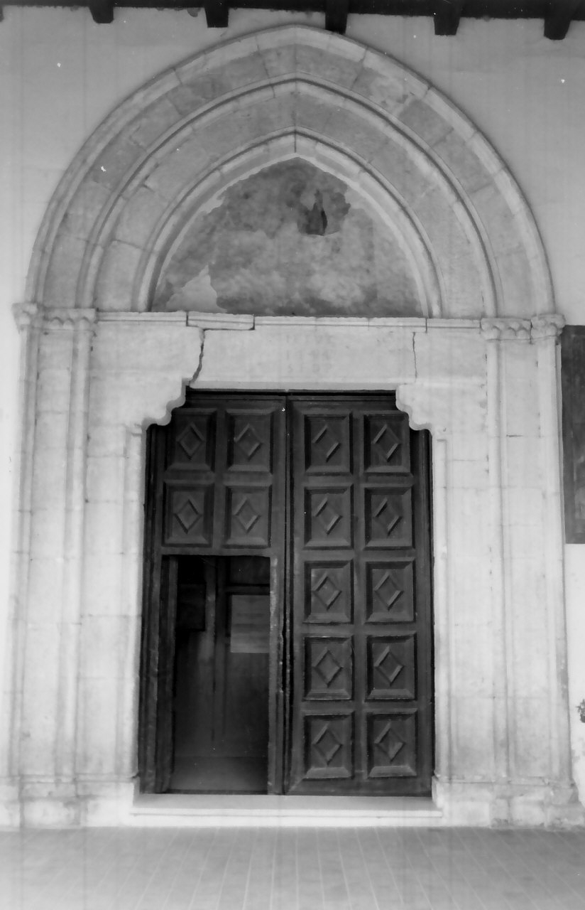 portale, opera isolata - ambito calabrese (sec. XV)