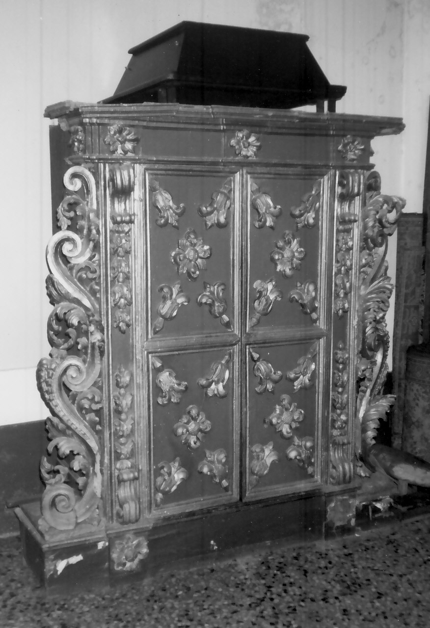 stipo - a muro, opera isolata - bottega calabrese (seconda metà sec. XVIII)