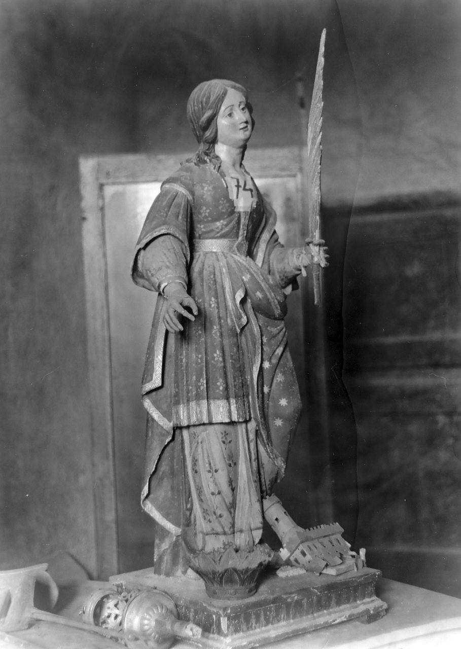 Santa Barbara (statua, opera isolata) - bottega Italia meridionale (fine/inizio secc. XVIII/ XIX)