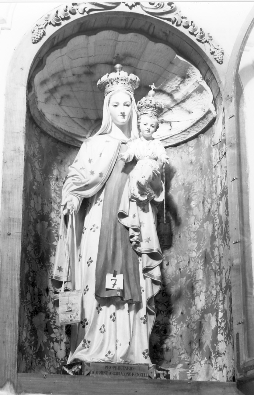 Madonna del Carmelo (statua, opera isolata) - bottega Italia meridionale (primo quarto sec. XX)