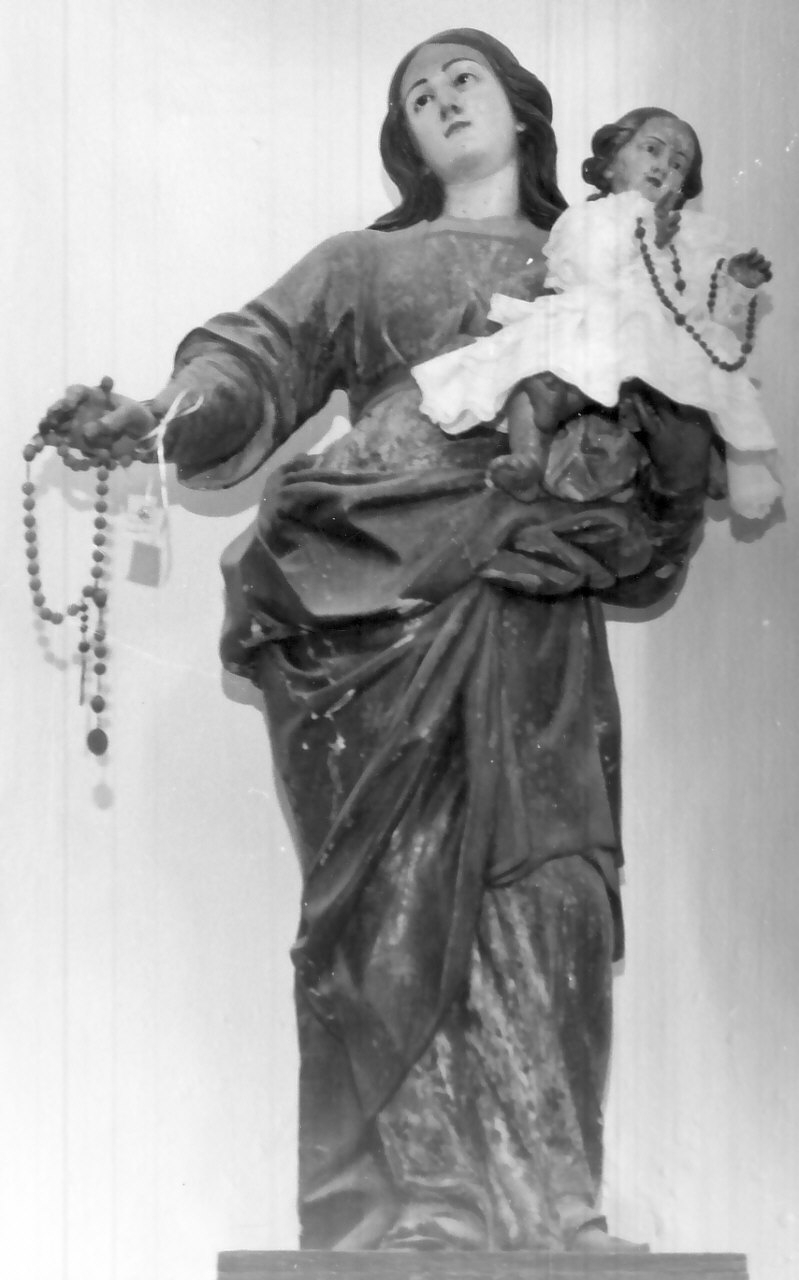 Madonna del Rosario (statua, opera isolata) - bottega Italia meridionale (sec. XVIII)