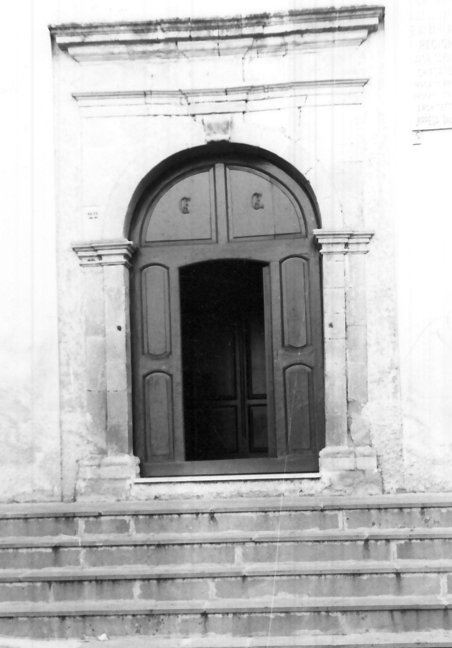 portale, opera isolata - bottega Italia meridionale (inizio sec. XVIII)