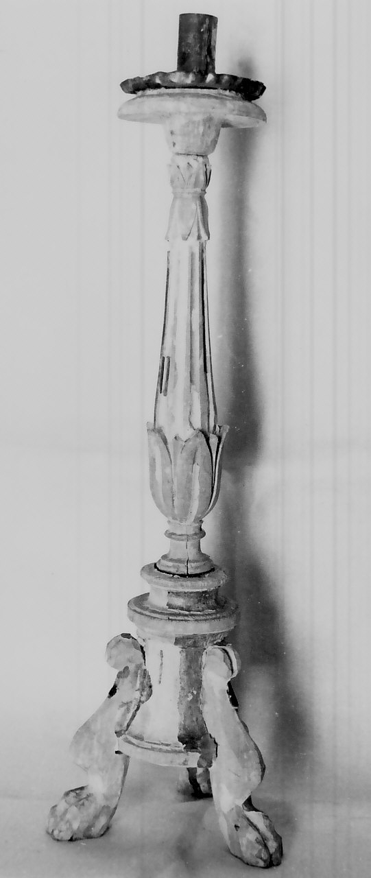 candeliere d'altare, opera isolata - bottega Italia meridionale (seconda metà sec. XIX)