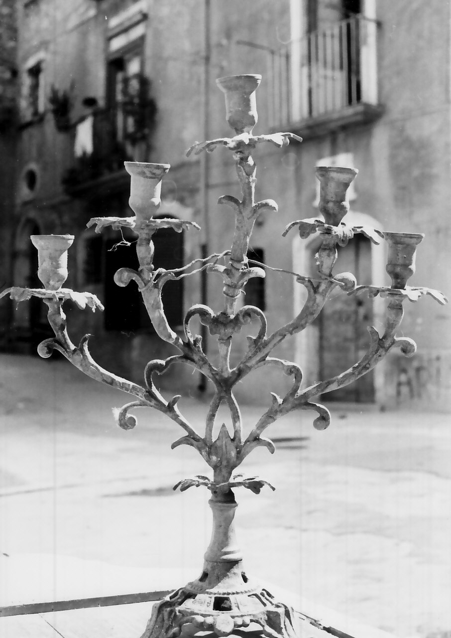 candelabro, serie - bottega calabrese (seconda metà sec. XIX)