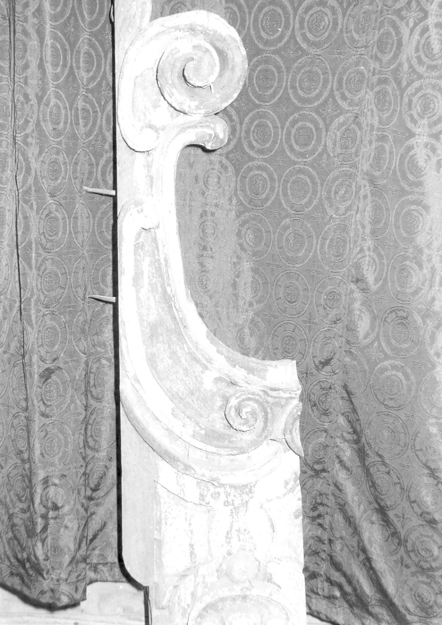 decorazione a intaglio, serie di Altomari Gianbattista (seconda metà sec. XVIII)