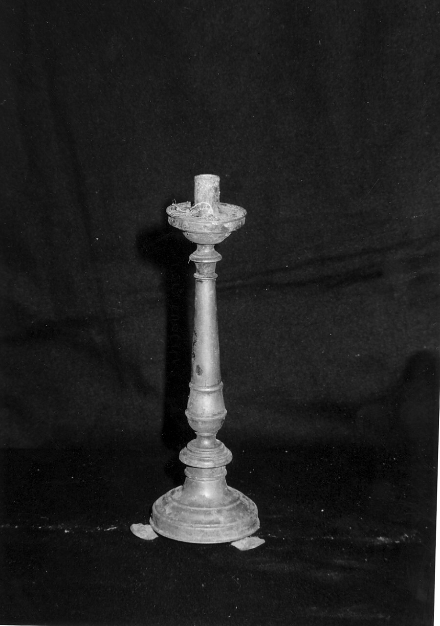 candeliere, serie - bottega calabrese (sec. XIX)