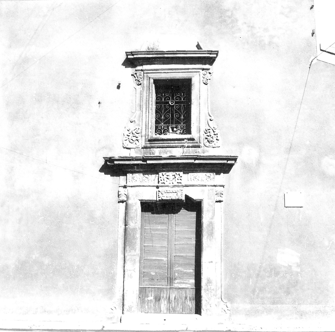 portale, opera isolata - bottega calabrese (sec. XVIII)