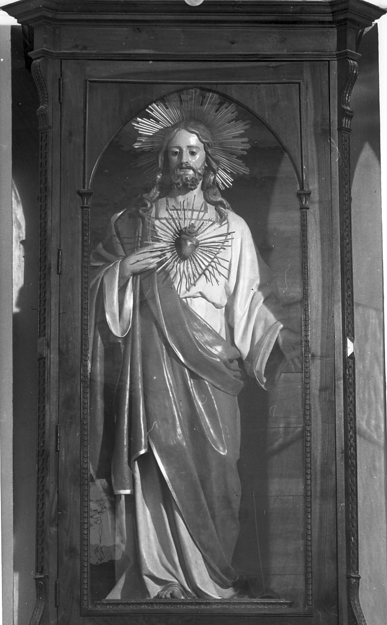 Sacro Cuore di Gesù (statua, opera isolata) - bottega Italia meridionale (inizio sec. XX)