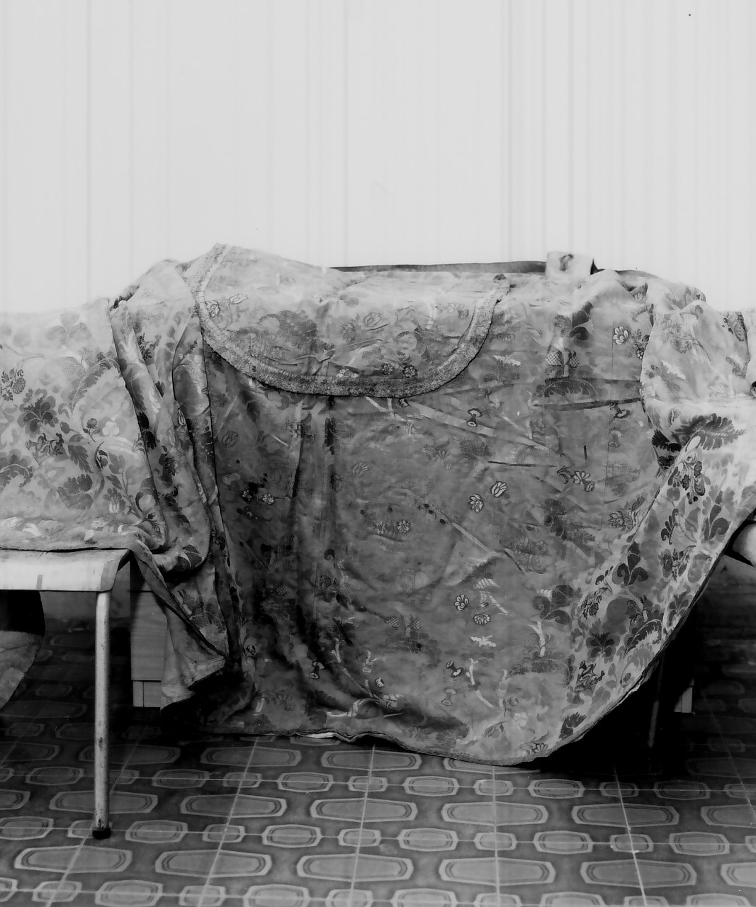 piviale - manifattura calabrese (sec. XIX)