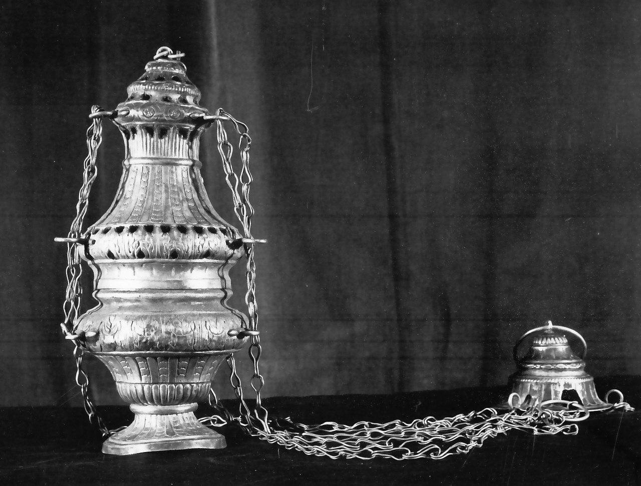 turibolo, opera isolata - bottega napoletana (sec. XIX, sec. XIX)