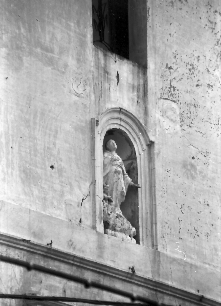 San Nicola da Tolentino (statua, opera isolata) - bottega calabrese (prima metà sec. XIX)