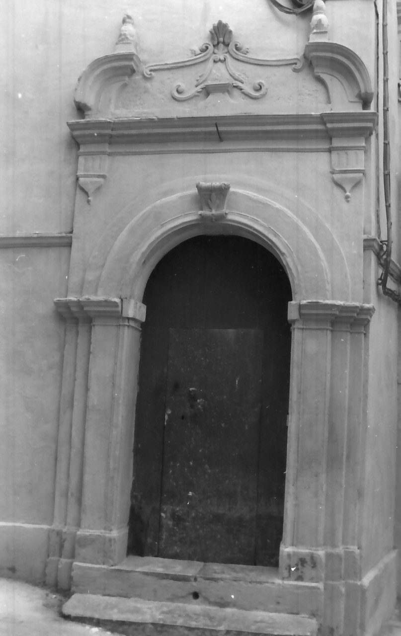 portale, opera isolata - bottega calabrese (seconda metà sec. XVIII)