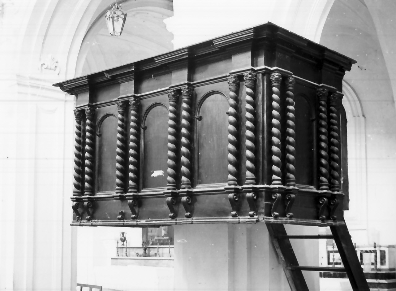 pulpito, opera isolata - bottega calabrese (sec. XVIII)