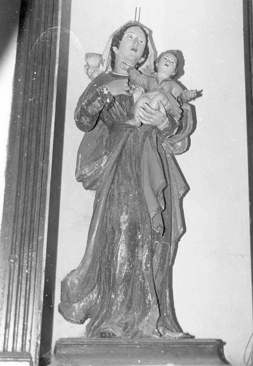 Madonna delle Grazie, Madonna con Bambino (statua, opera isolata) - bottega calabrese (prima metà sec. XVIII)