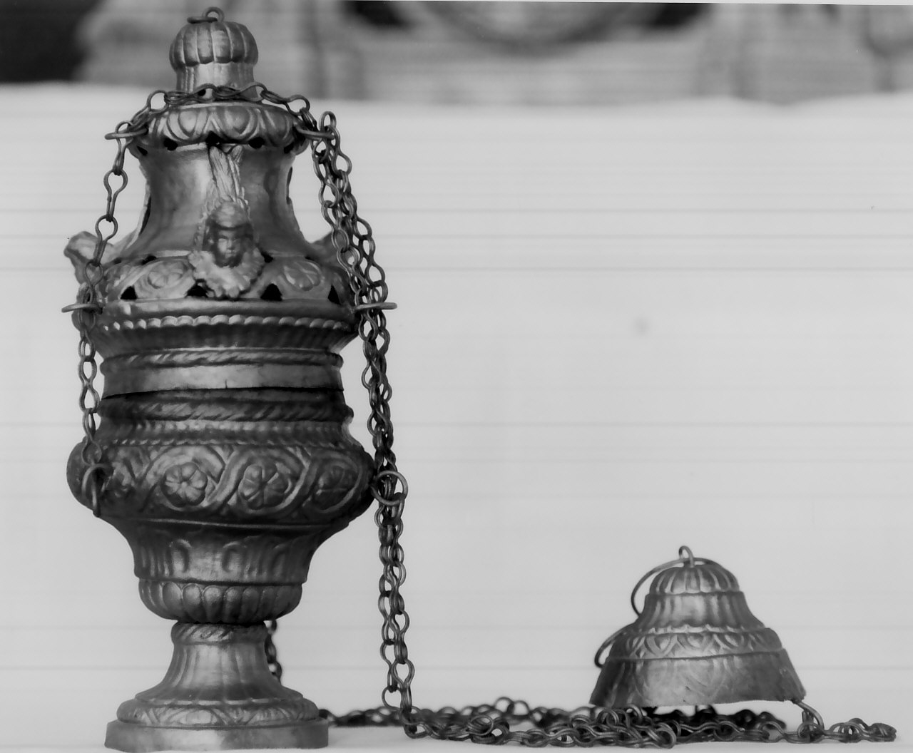 turibolo, opera isolata - bottega Italia meridionale (sec. XIX)