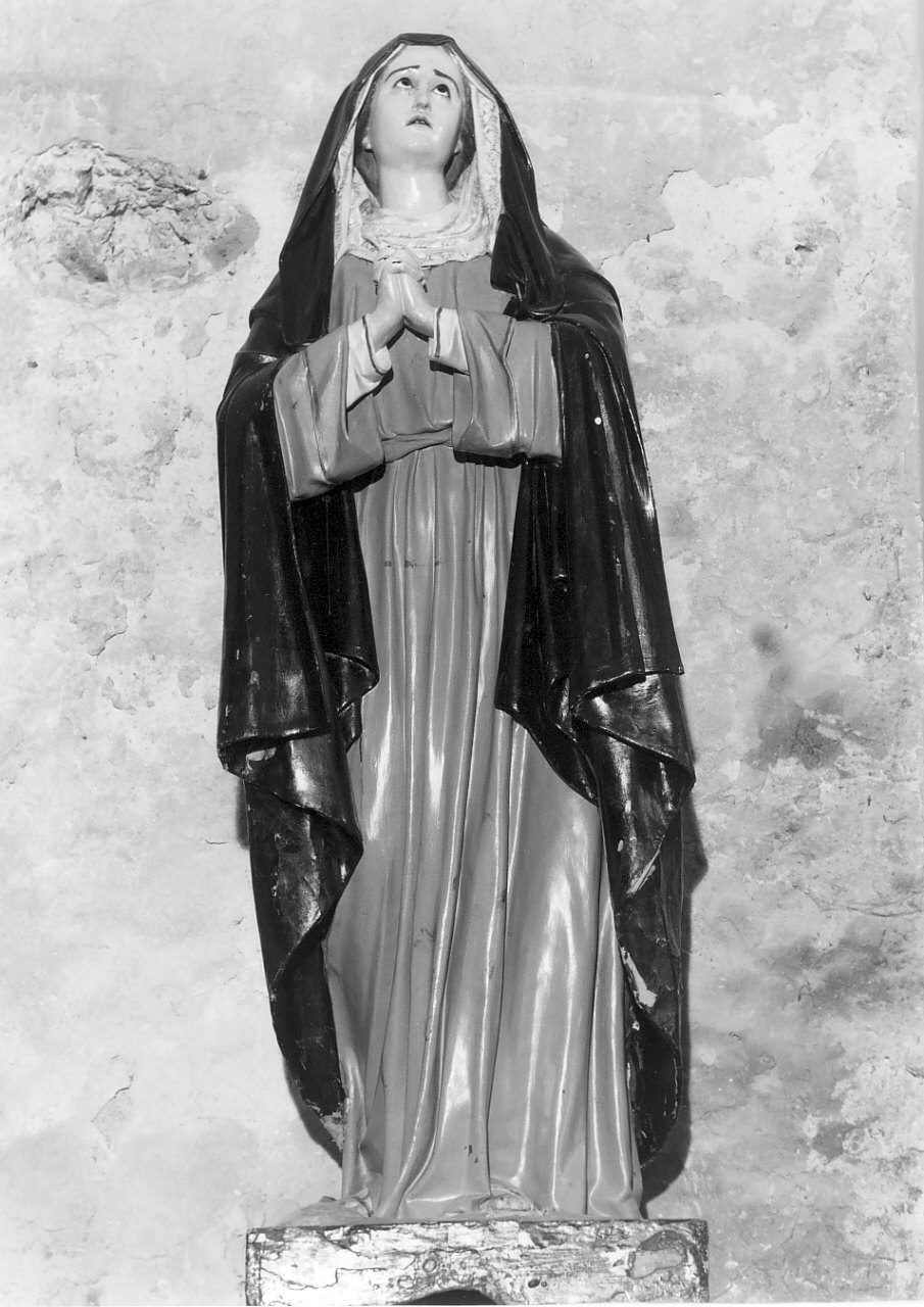 Madonna Addolorata (statua) - bottega Italia meridionale (prima metà sec. XX)