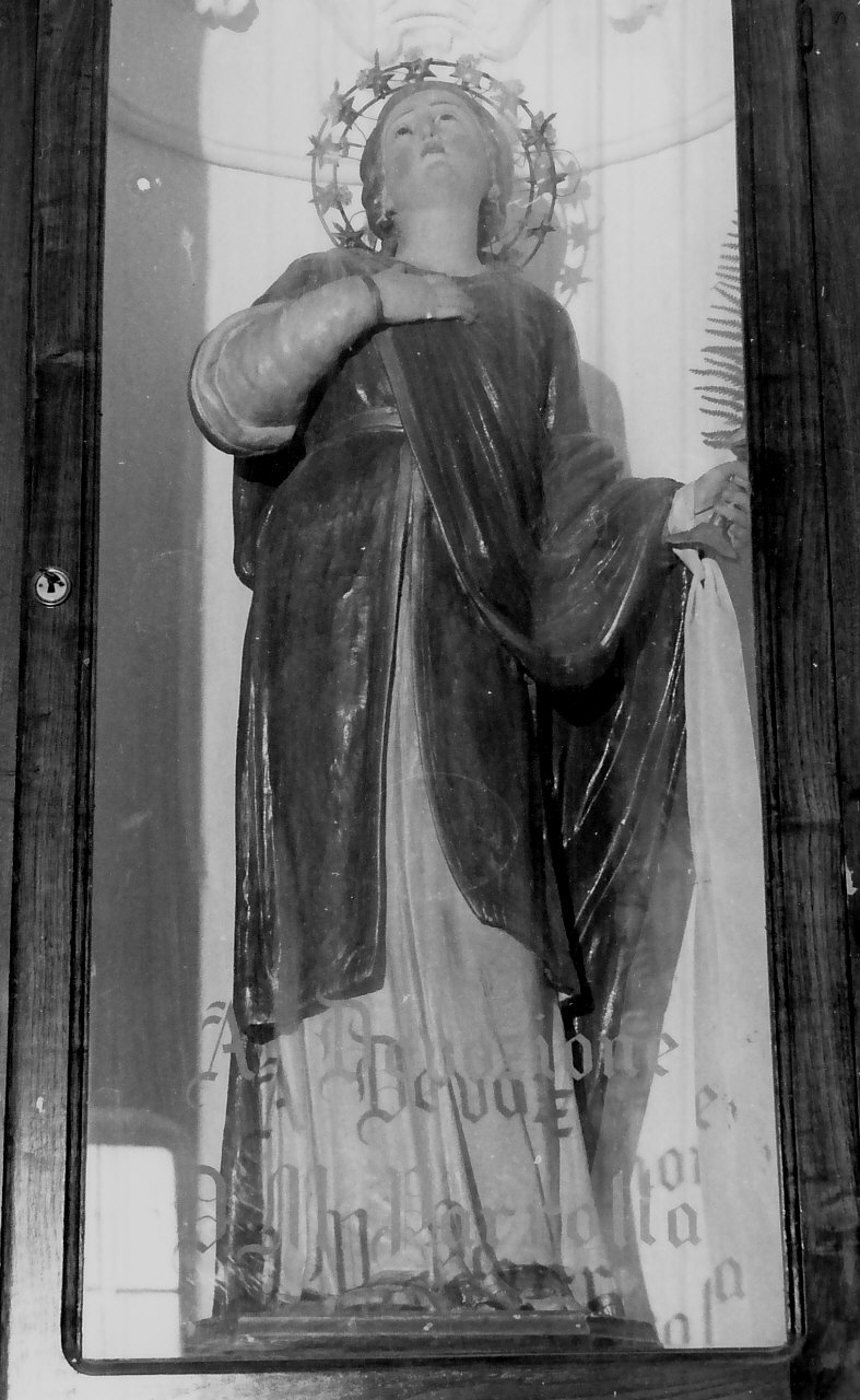 Santa Lucia (statua, opera isolata) - bottega Italia meridionale (seconda metà sec. XVIII)