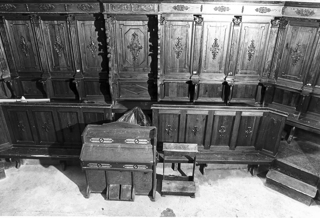 stalli del coro, serie - bottega calabrese (inizio sec. XX)