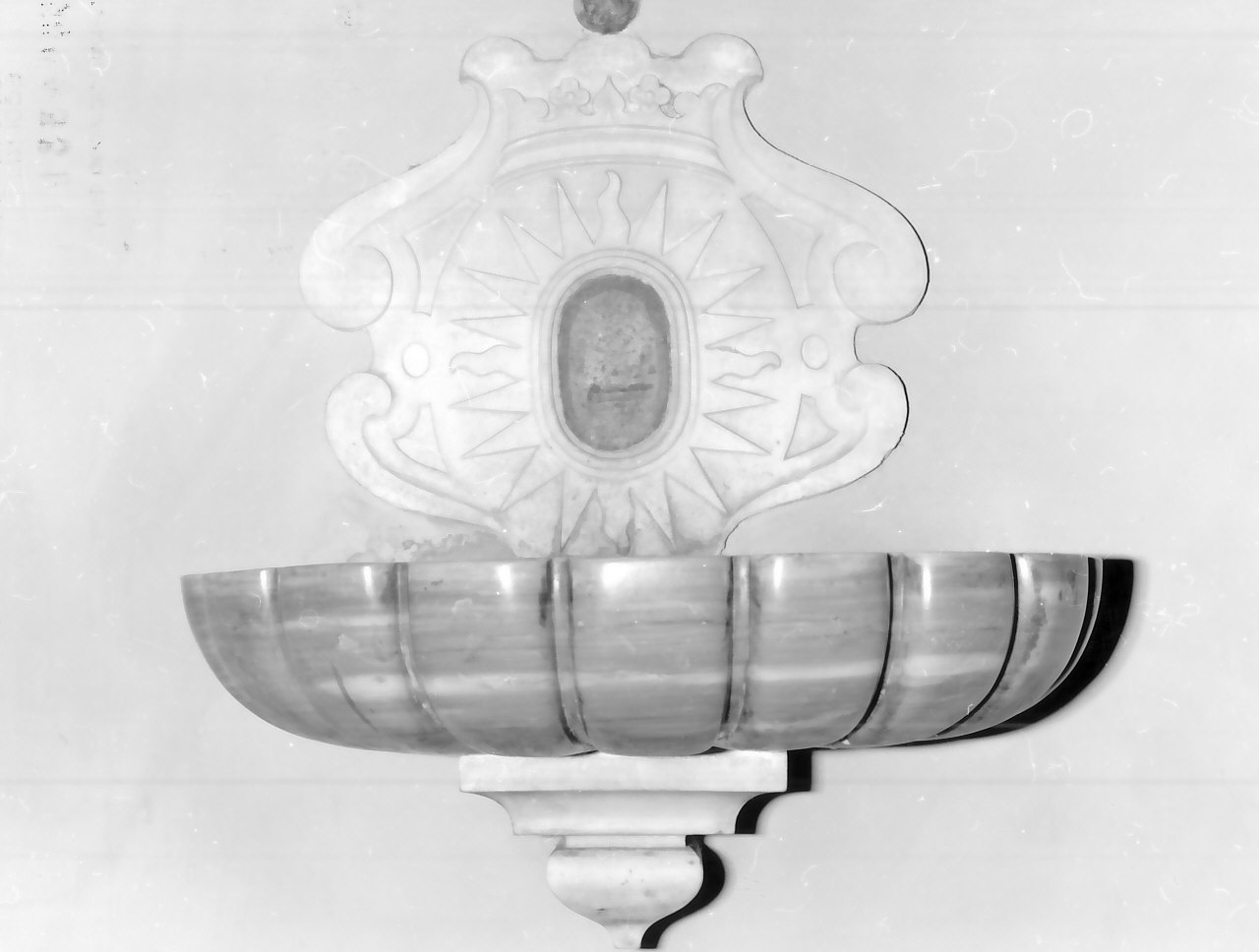 acquasantiera da parete, opera isolata - bottega Italia meridionale (sec. XVIII)