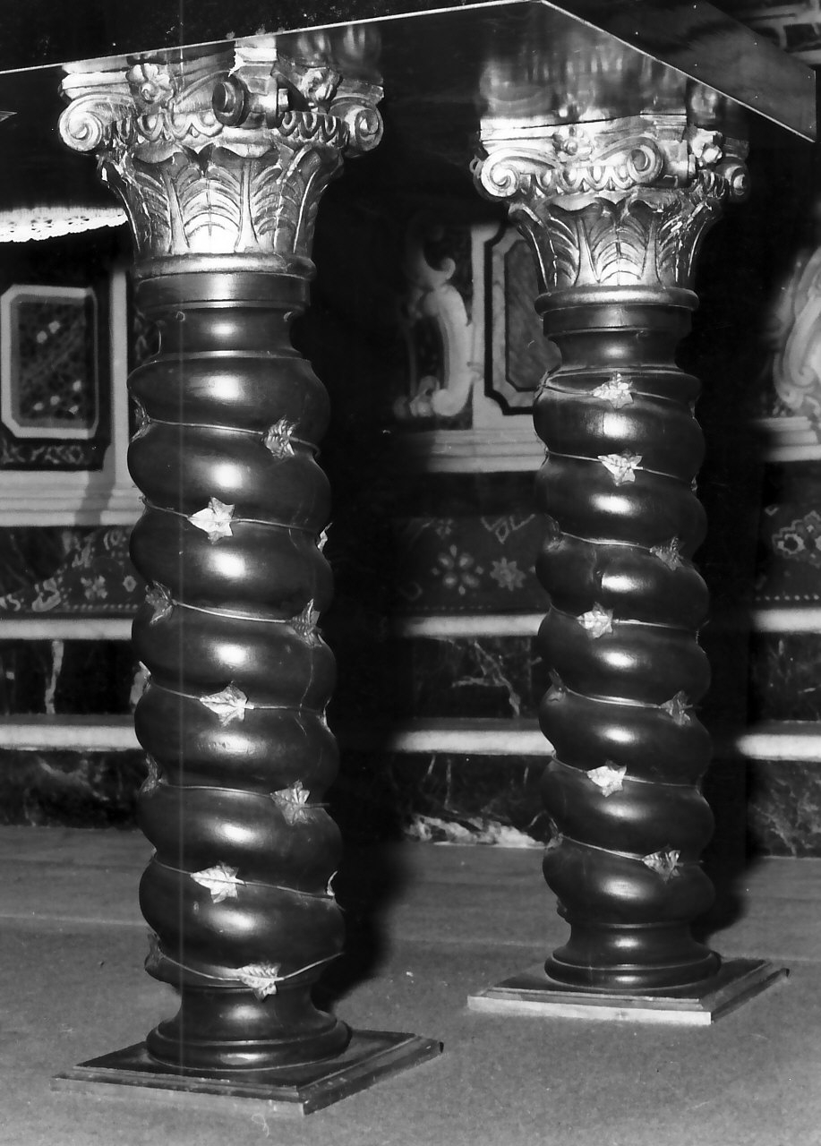 colonnina, serie - bottega Italia meridionale (sec. XVIII)