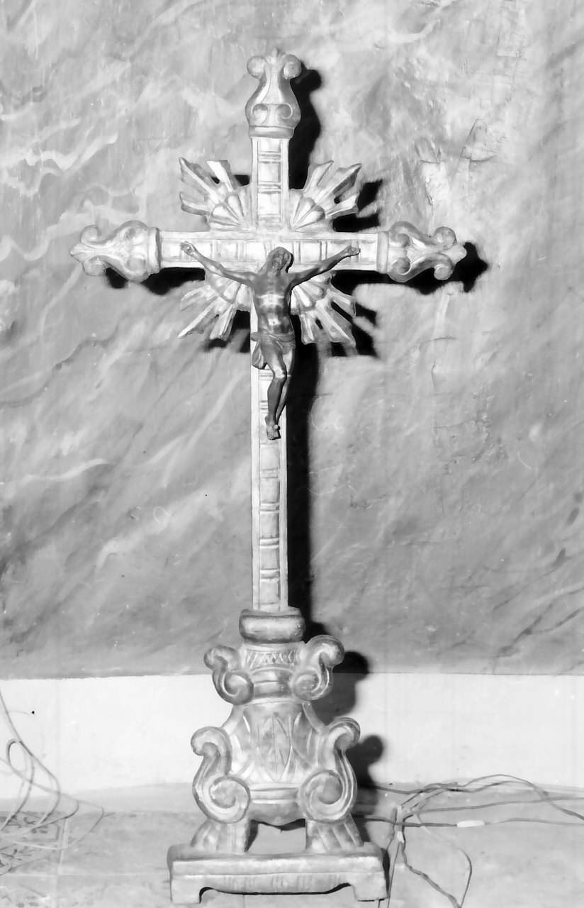 crocifisso, opera isolata - bottega calabrese (fine/inizio secc. XVIII/ XIX)