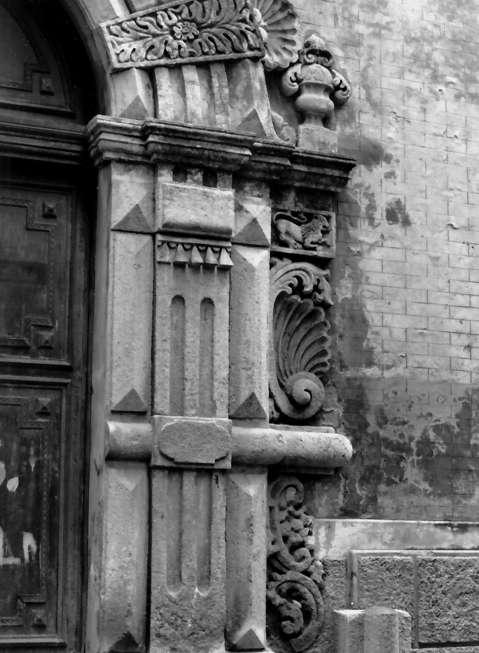 portale, opera isolata - bottega calabrese (sec. XVIII)