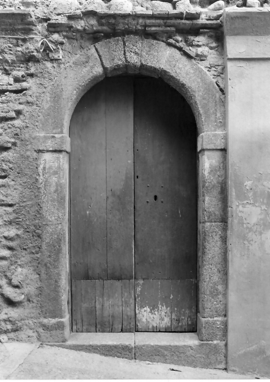 portale, opera isolata - bottega calabrese (sec. XVIII)