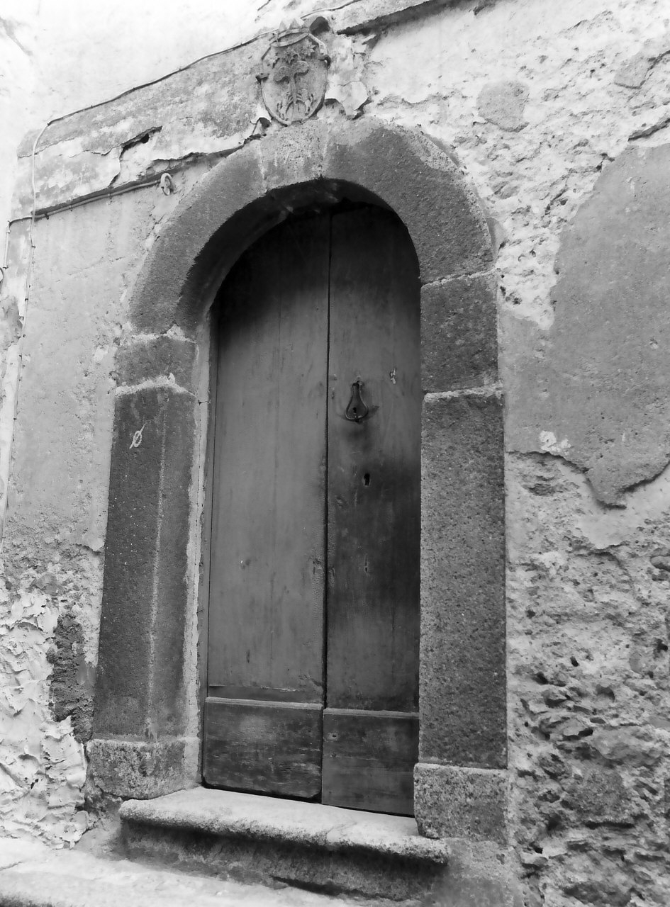 portale, opera isolata - bottega calabrese (sec. XVIII)