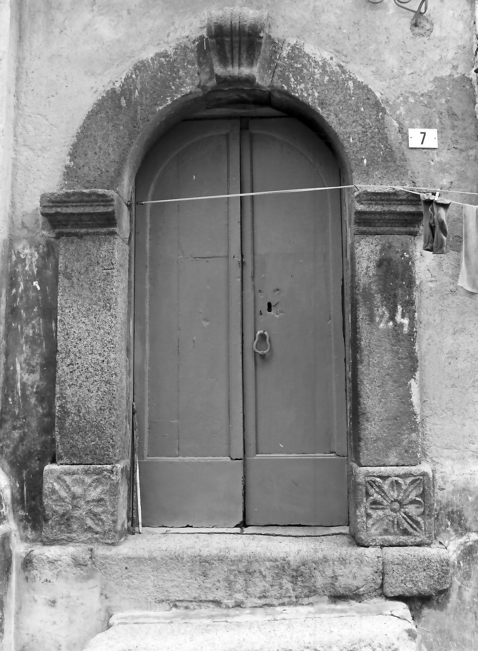 portale, opera isolata - bottega calabrese (sec. XIX)