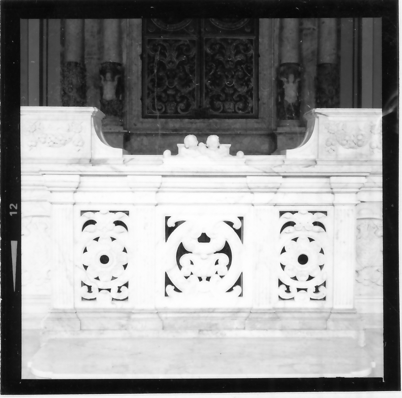 altare, complesso decorativo - bottega serrese (sec. XIX)