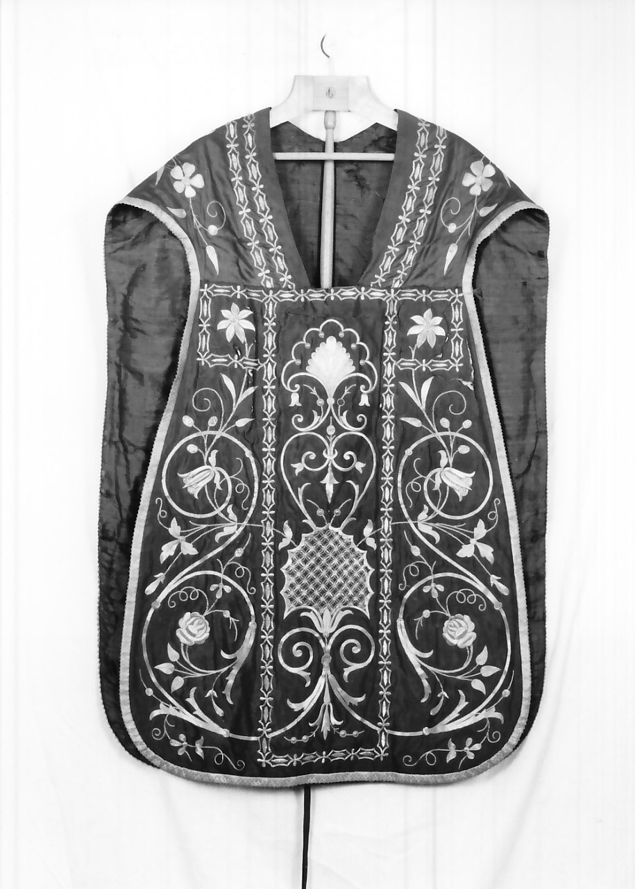 paramento liturgico, insieme - manifattura Italia meridionale (sec. XIX)