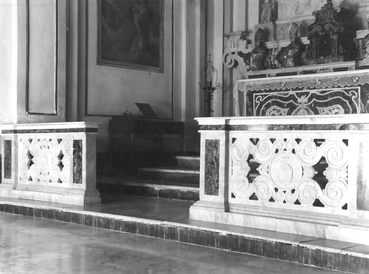 balaustrata di altare, elemento d'insieme - bottega Italia meridionale (sec. XIX)