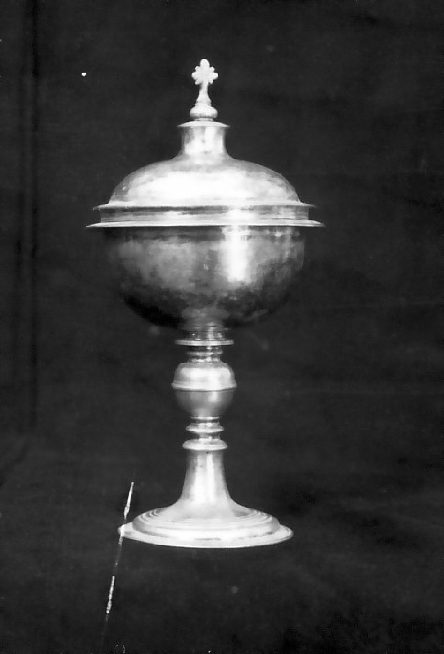 pisside, opera isolata - bottega Italia meridionale (sec. XVII)