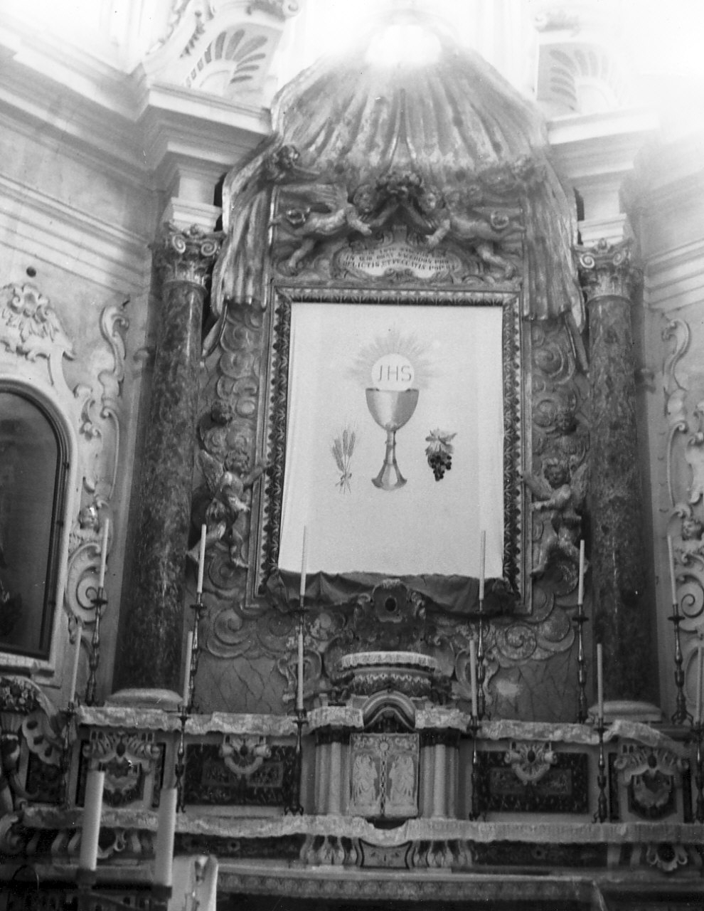 altare maggiore di Pasquale Gesù Maria (sec. XVIII)