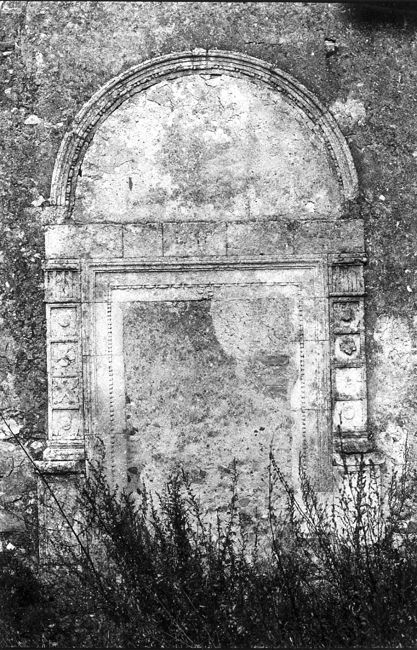 portale - bottega calabrese (sec. XVI)