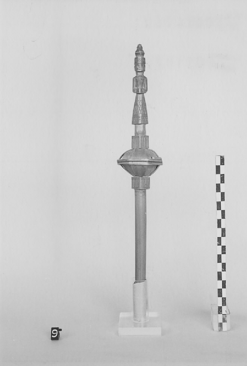 conocchia, strumenti per la filatura - artigianato pastorale (sec. XX prima metà)