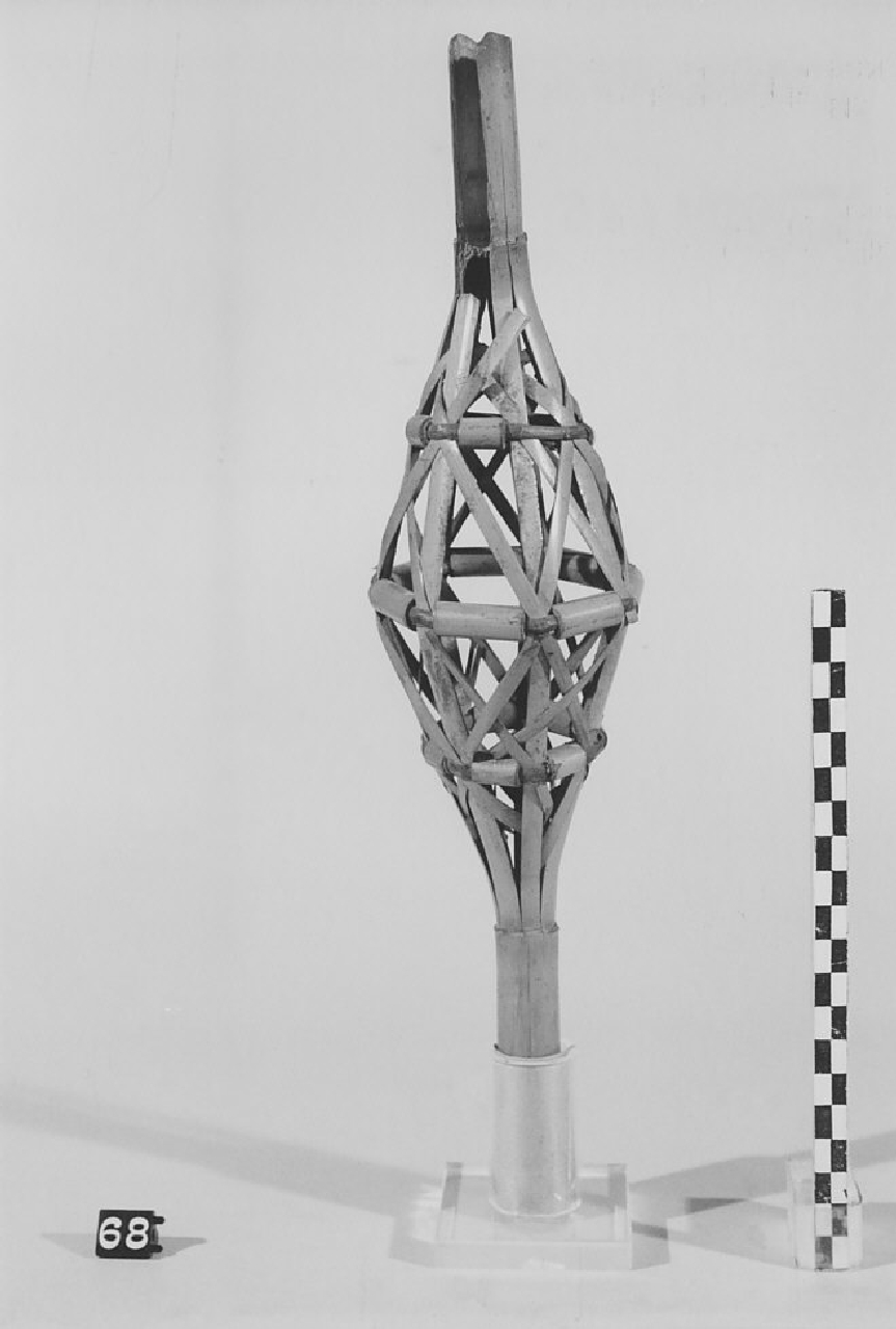 conocchia, strumenti per la filatura - artigianato pastorale (sec. XX prima metà)