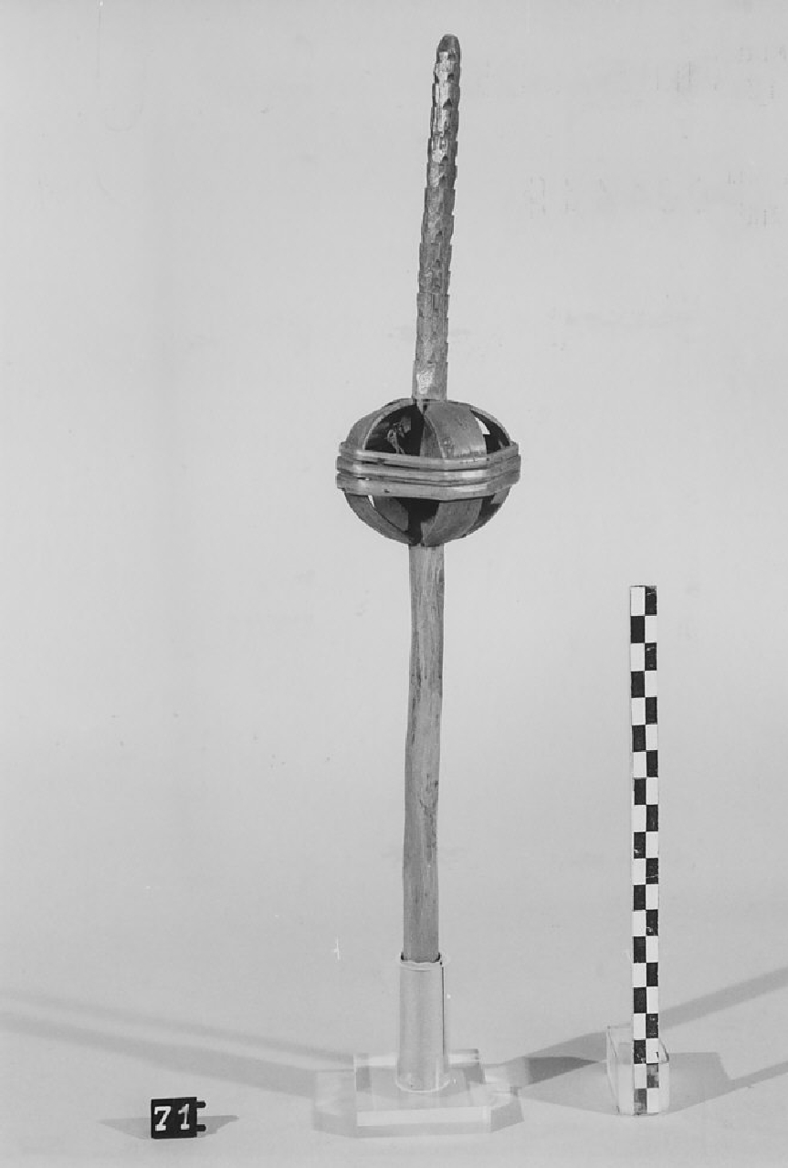 conocchia, strumenti per la filatura - artigianato pastorale (sec. XX)