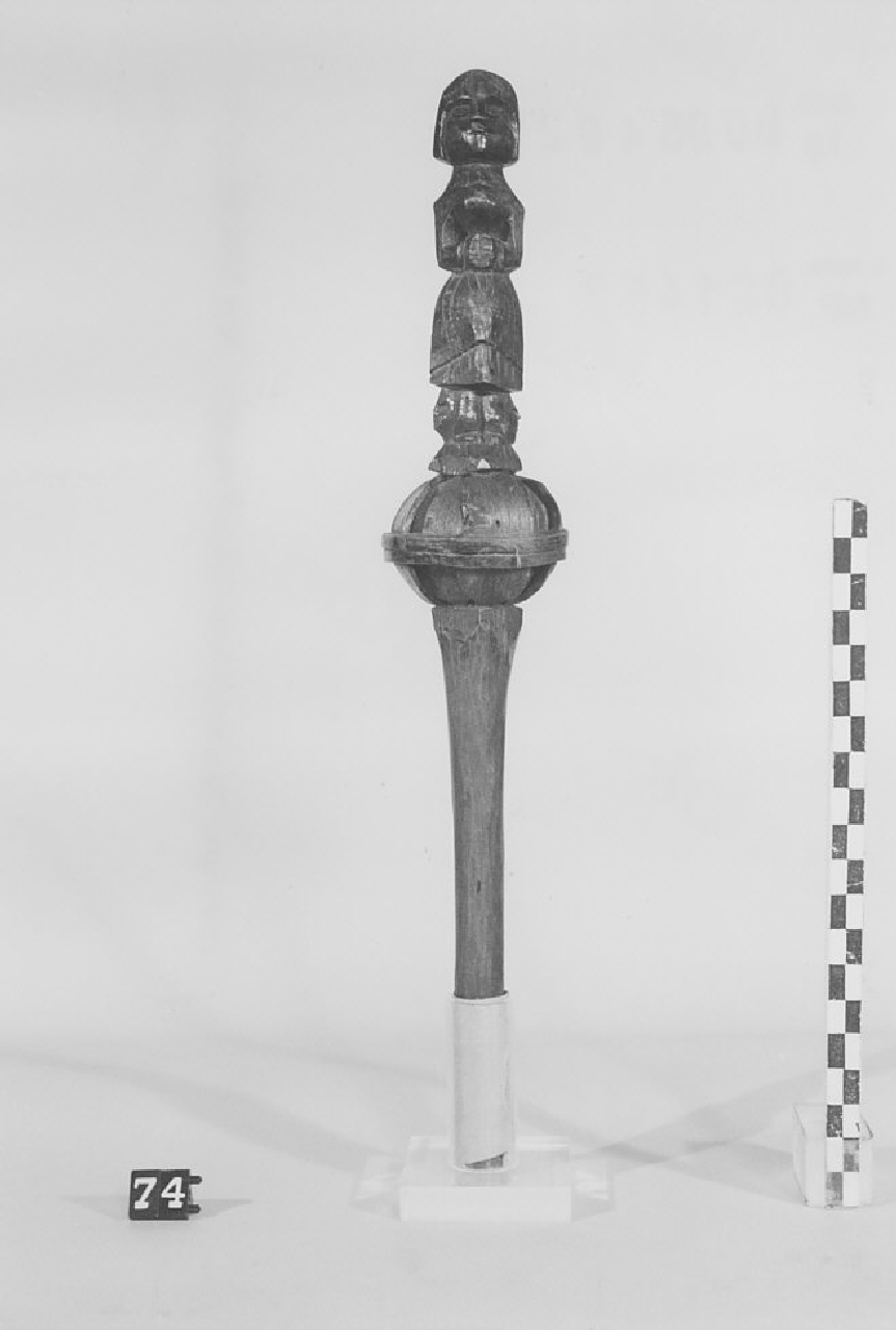 conocchia, strumenti per la filatura - artigianato pastorale (sec. XX)