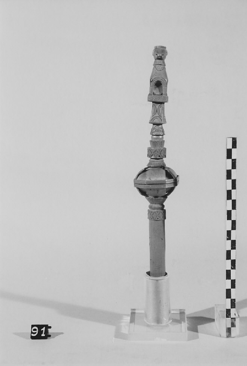 conocchia, strumenti per la filatura - artigianato pastorale (sec. XX)