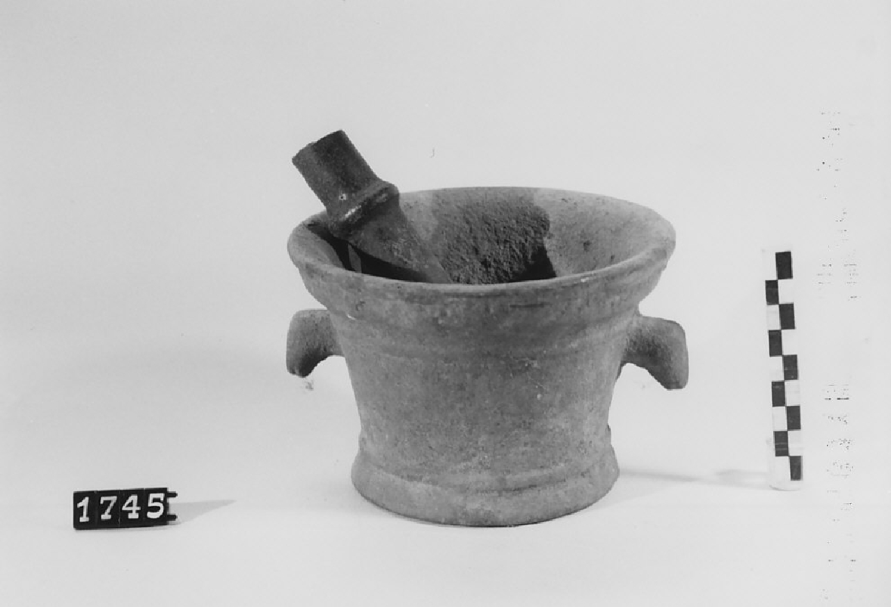 mortaio e pestello, utensili da farmacia - manifattura (secc. XIX fine/ XX inizio)