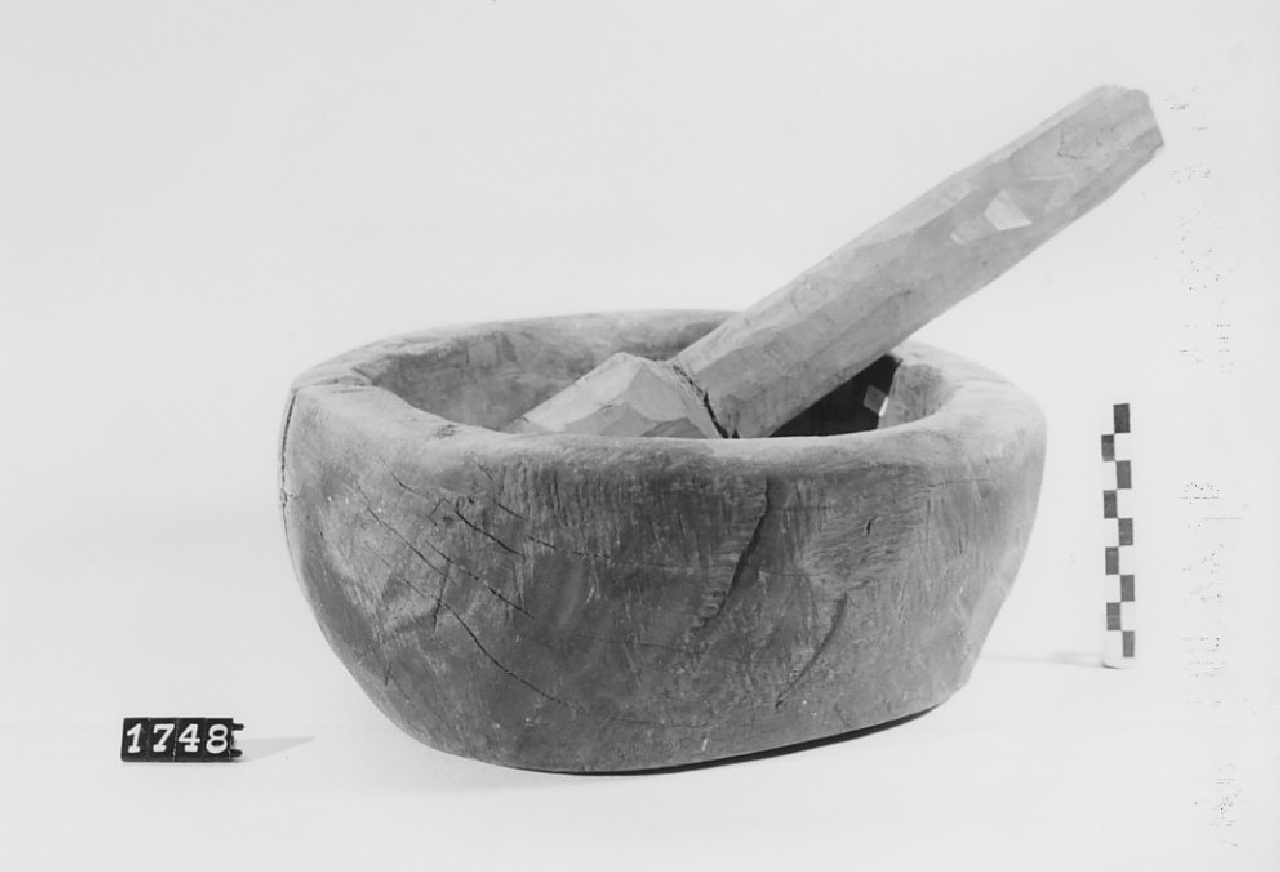 mortaio e pestello, utensili da cucina - manifattura (secc. XIX fine/ XX inizio)