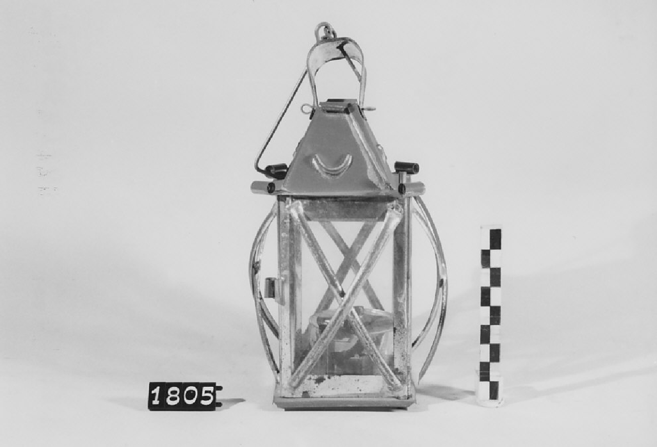 lanterna ad olio, sistemi di illuminazione - manifattura (sec. XX prima metà)