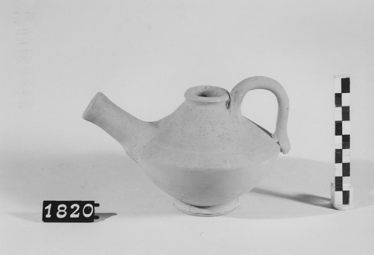 lucerna ad olio, sistemi di illuminazione - bottega del vasaio (sec. XX)