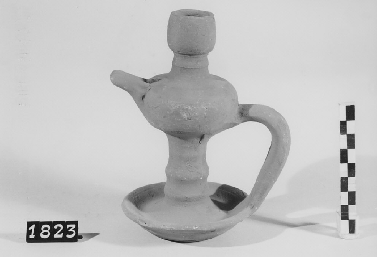 lucerna ad olio, sistemi di illuminazione - bottega del vasaio (sec. XX)