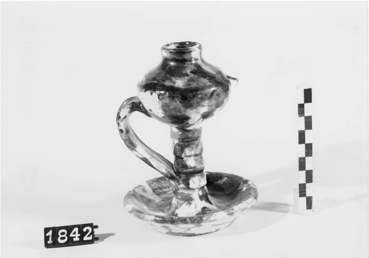 lucerna ad olio, sistemi di illuminazione - bottega del vasaio (sec. XX prima metà)