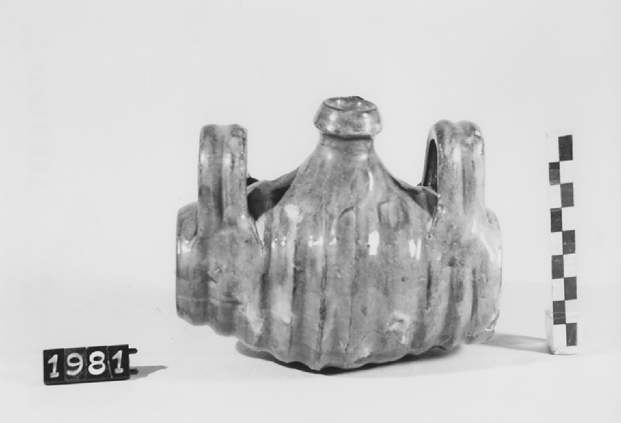 borraccia, ceramica - produzione di Seminara (sec. XX seconda metà)